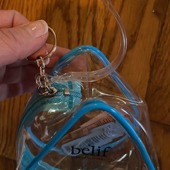 Cute Belif Bag with samples - Picture 11 of 11